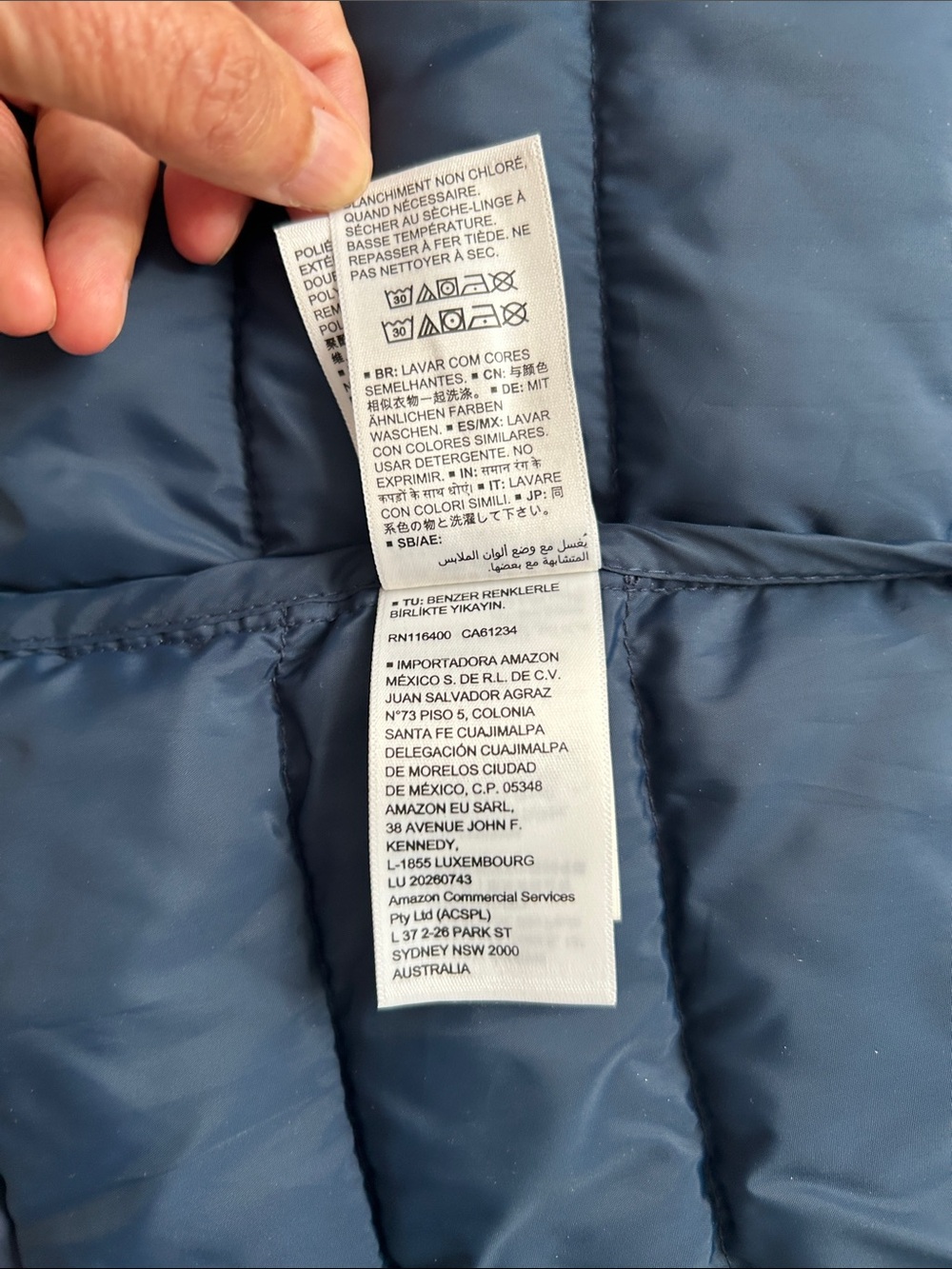 Amazon Essentials Women's Hooded Quilted Puffer Jacket in Navy Blue, Size L, EUC - Picture 7 of 10
